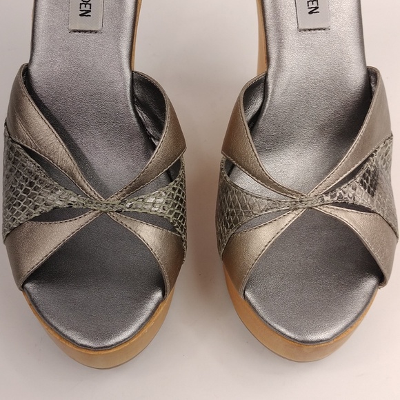 Steve Madden Simbba Wedges - Picture 5 of 11